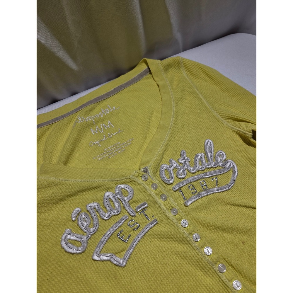 Aeropostale Womens Henley Waffle Knit Top Lime Yellow Long Sleeve Graphic M